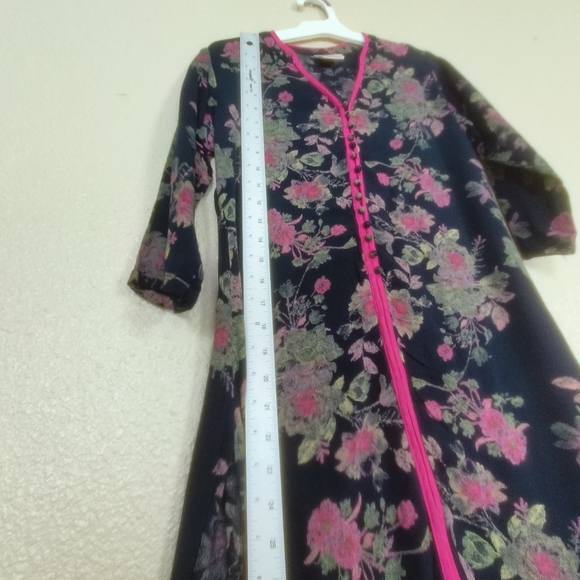 NEERU KUMAR women's floral tunic black and pink sz S buttons v neck tunic Dress - Picture 5 of 13
